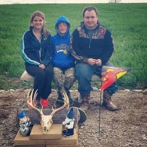 Meet your Posher, Damion